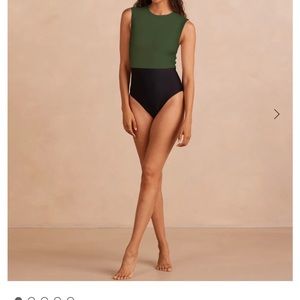 Summer salt one piece bathing suit, size 4